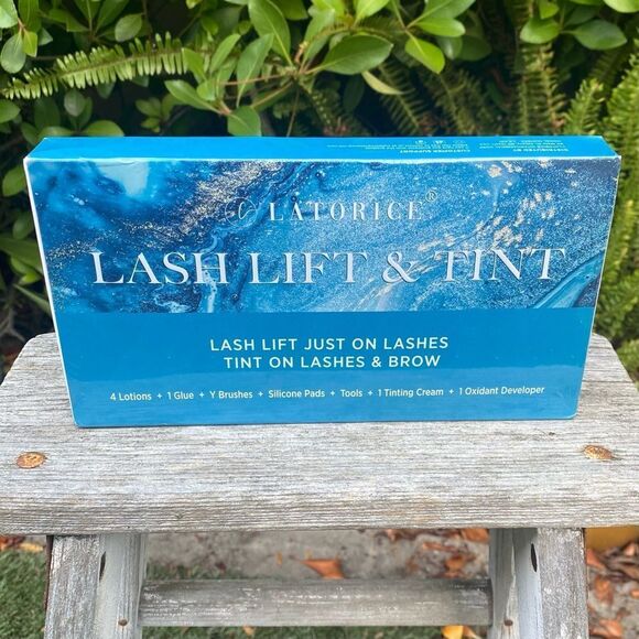 NIB New Sealed Latorice Lash Lift & Tint Kit Face Makeup Skincare - Picture 1 of 4